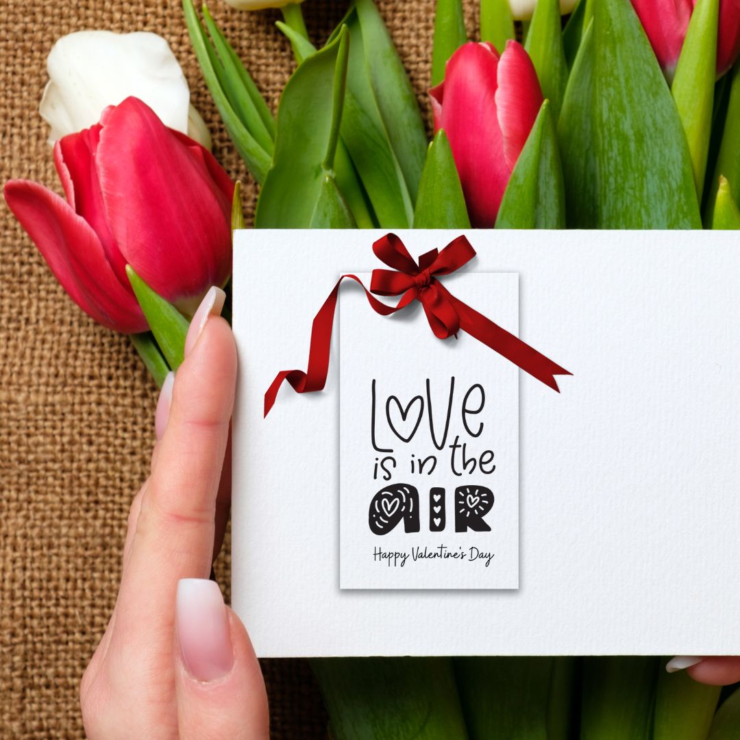 Valentine Tag Download: Love is in the air